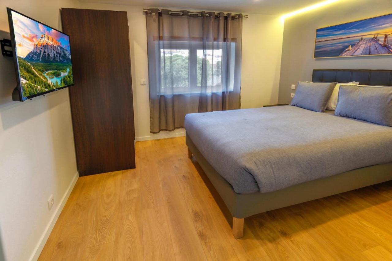 Modern Apartment With Garden Fátima Eksteriør billede